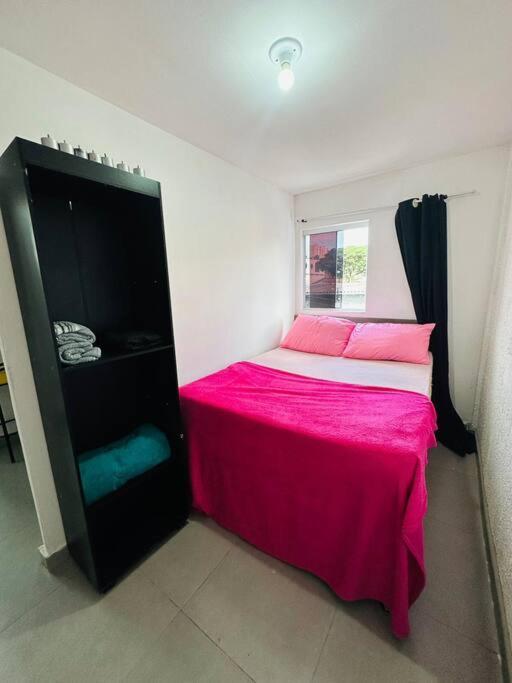 Apartamento Mobiliado E Confortavel Zn - Cod 06
